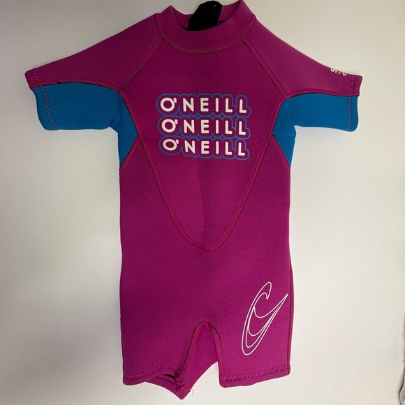 O’Neil Toddler Size 1 Wetsuit Back Zip Berry Pink Shorts Short Sleeves 50+ UPF - Picture 1 of 6
